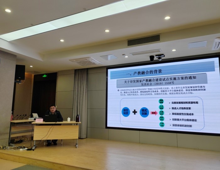 图片4.jpg 图片4.jpg