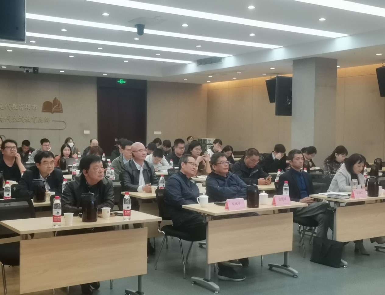 图片7.jpg 图片7.jpg